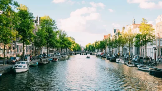 Image of Amsterdam lake